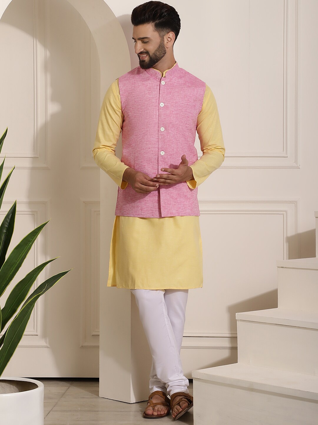 

SOJANYA Band Collar Straight Kurta & Churidar with Nehru jacket, Yellow