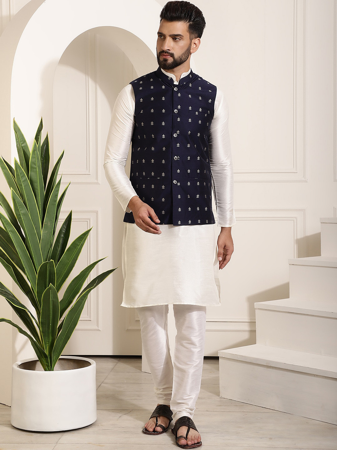 

SOJANYA Mandarin Collar Regular Kurta & Churidar With Nehru Jacket, Cream