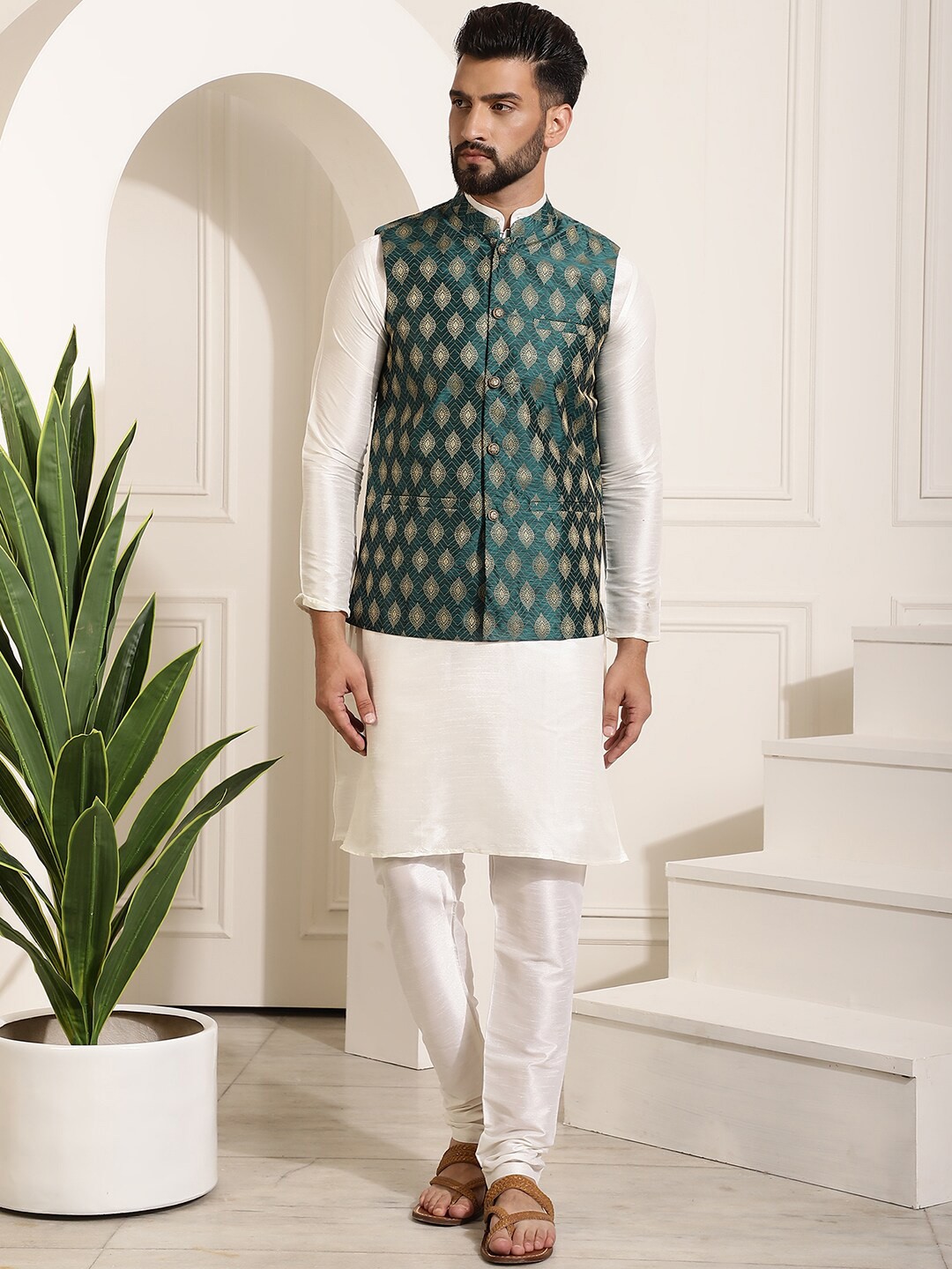 

SOJANYA Band Collar Straight Kurta & Churidar with Nehru Jacket, Cream