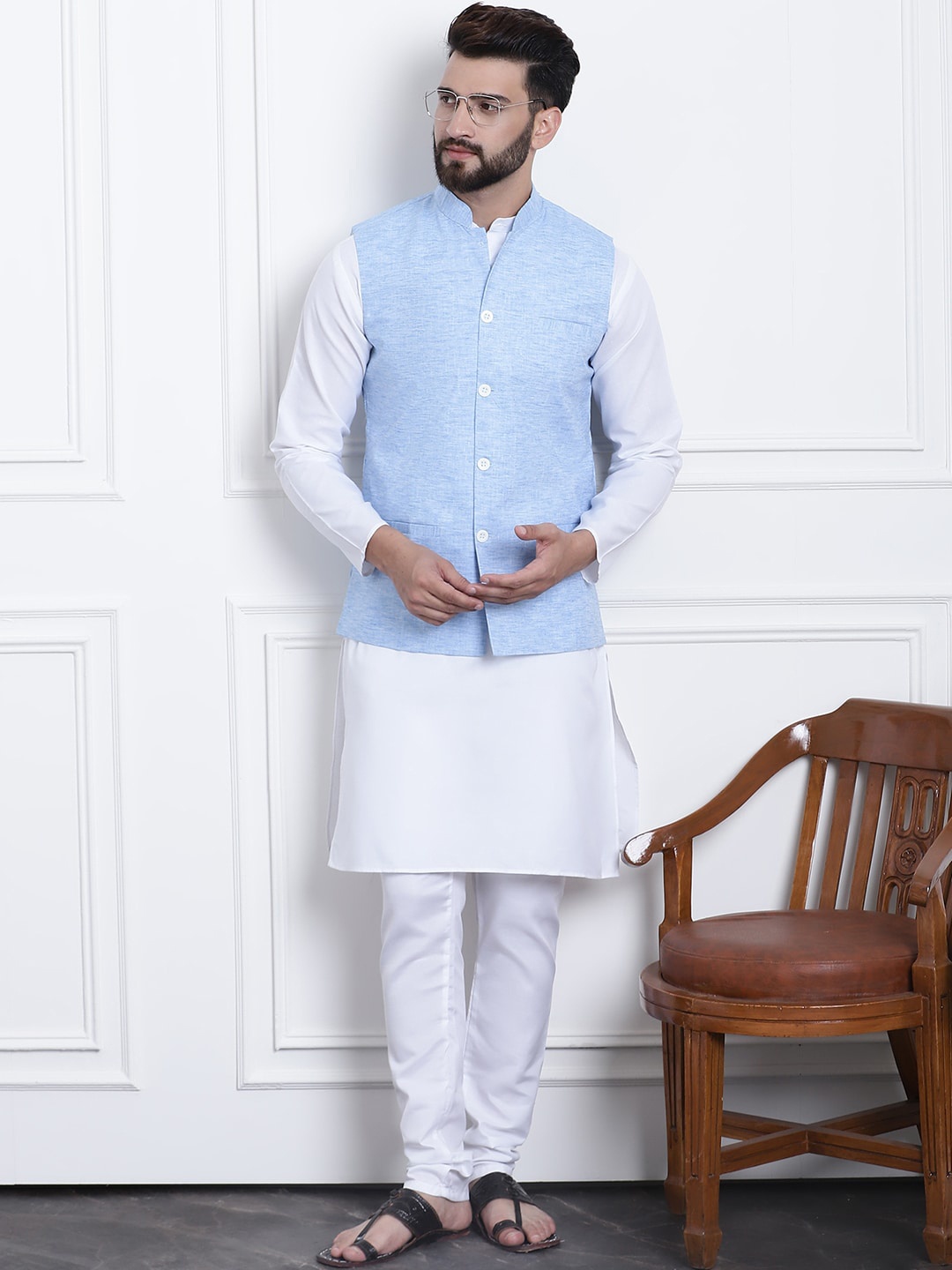 

SOJANYA Band Collar Straight Kurta & Churidar with Nehru Jacket, White