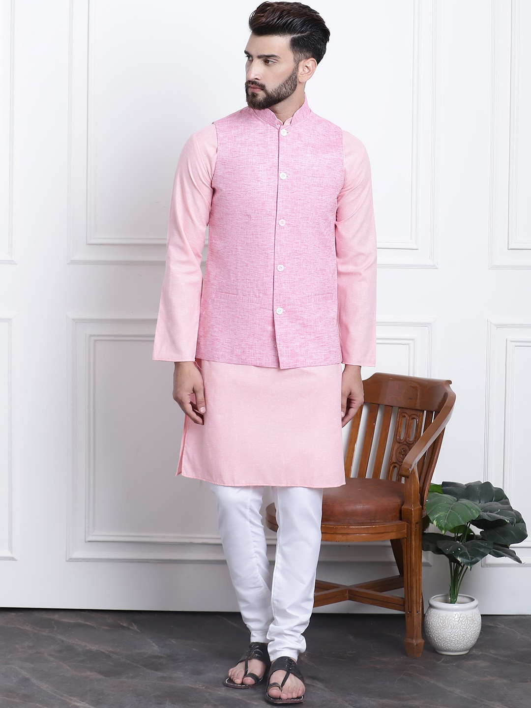 

SOJANYA Band Collar Straight Kurta & Churidar with Nehru Jacket, Pink