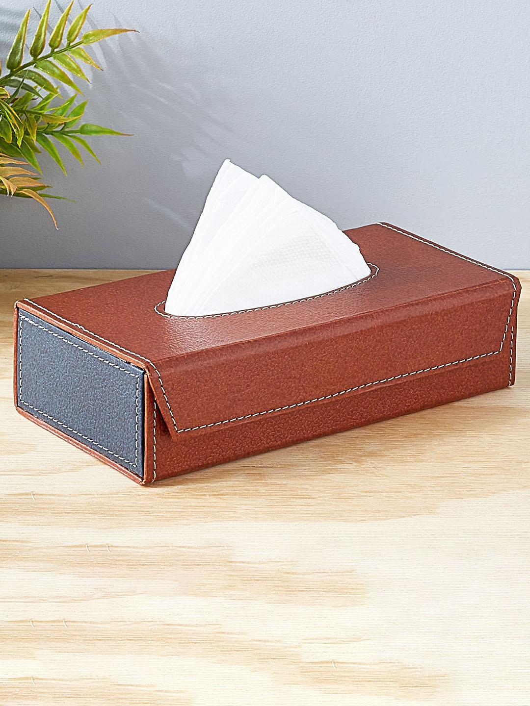 

Home Centre Orion Brown & Blue Ecoleatherette Tissue Box