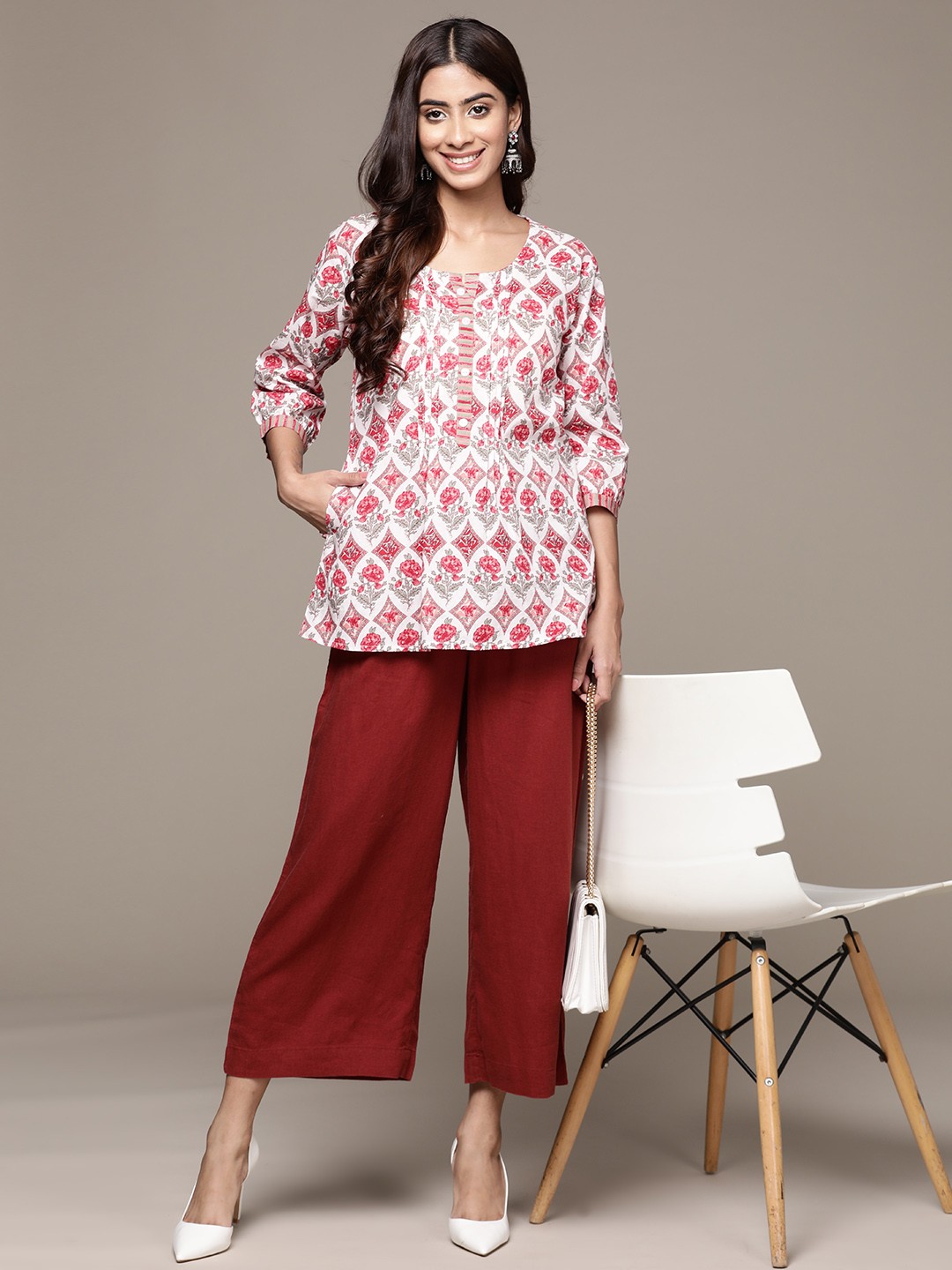 

Anubhutee Ethnic Motifs Printed Pure Cotton Kurti, Pink
