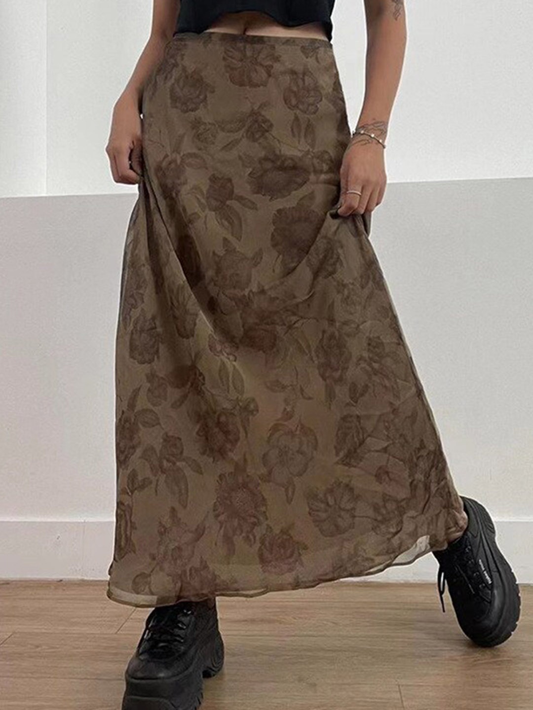 

BoStreet Brown Floral Printed A-Line Maxi Skirt