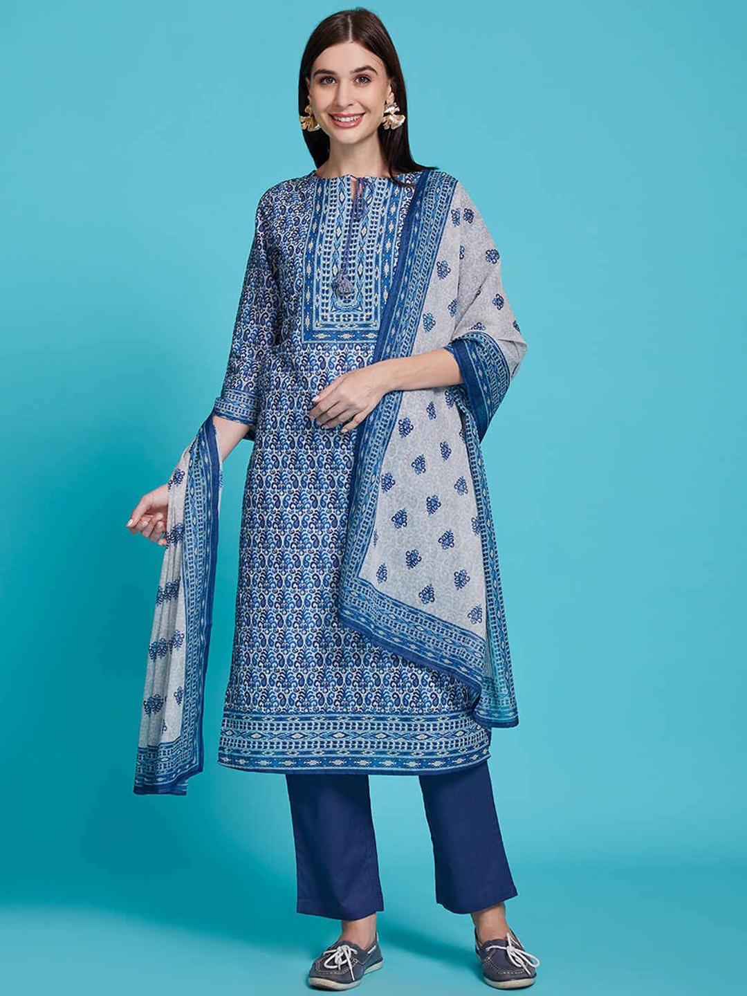 

Ittarr Ethnic Motifs Tie Up Neck Printed Regular Pure Cotton Kurta With Trousers & Dupatta, Blue