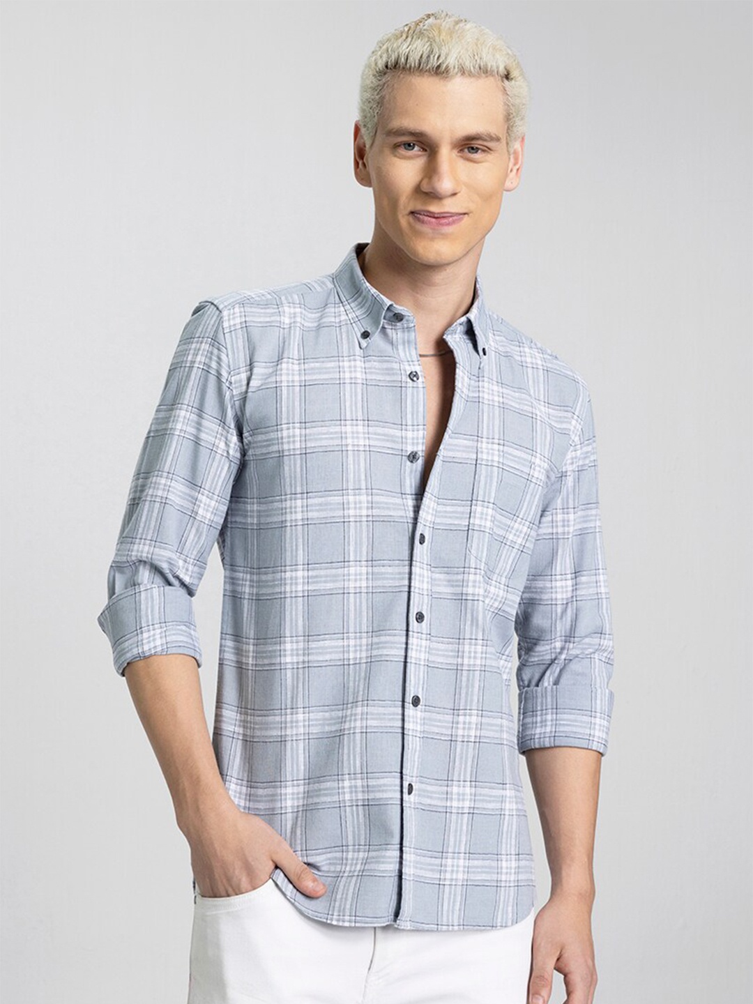

Snitch Grey Classic Slim Fit Checked Cotton Casual Shirt
