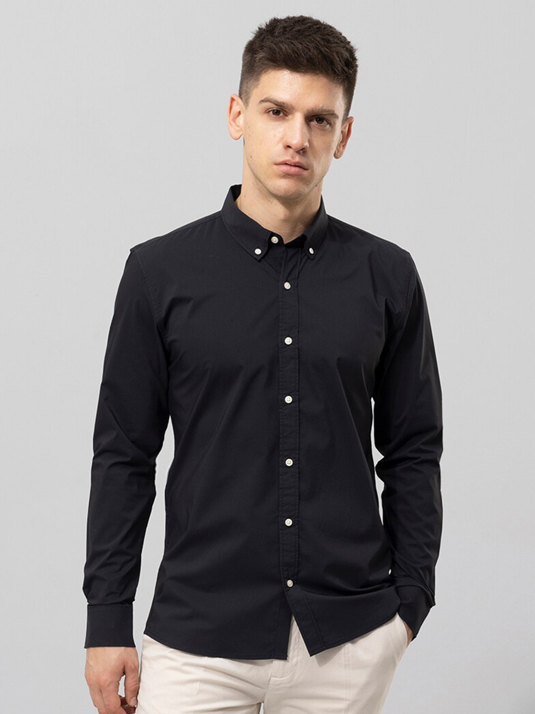 

Snitch Black Classic Slim Fit Button-Down Collar Casual Cotton Shirt