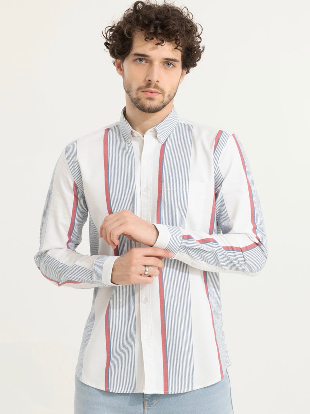 

Snitch White Classic Vertical Stripes Button-Down Collar Pure Cotton Casual Shirt