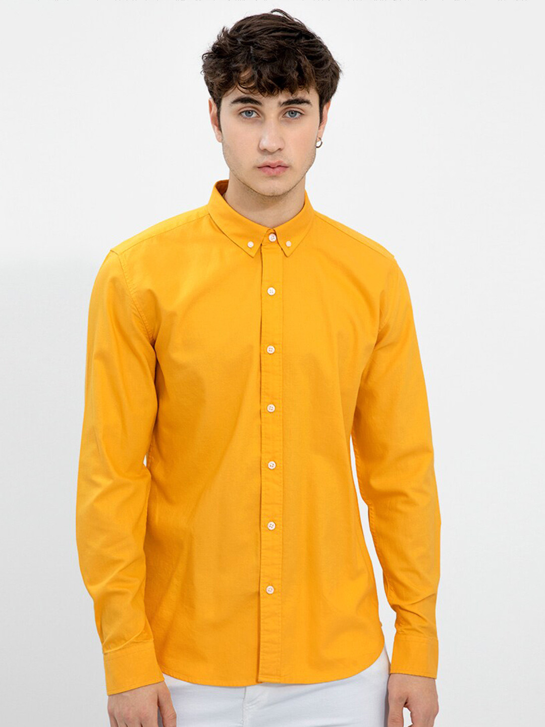 

Snitch Mustard Yellow Classic Slim Fit Casual Cotton Shirt