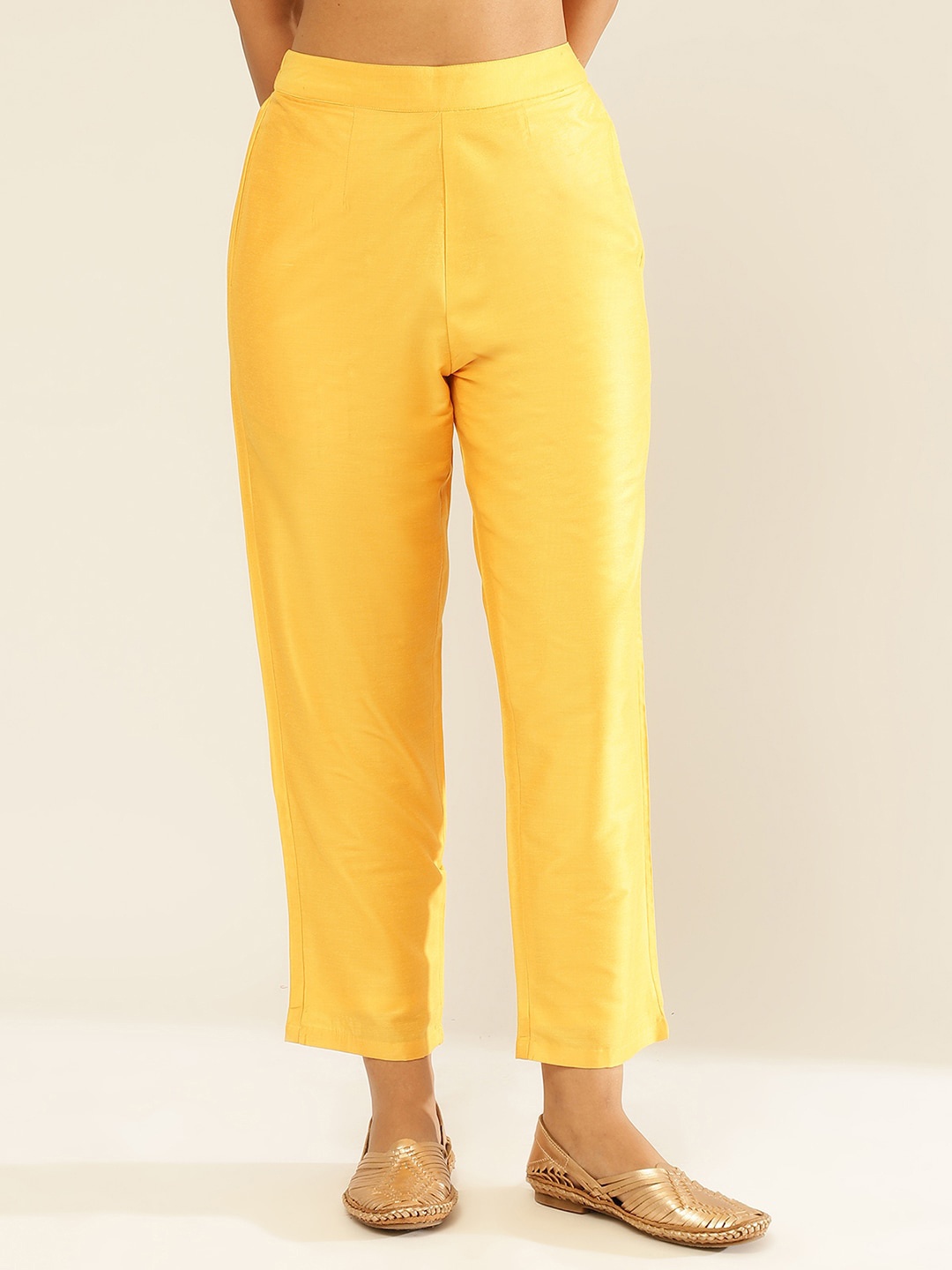 

Abhishti Women Mid Rise Plain Trousers, Yellow