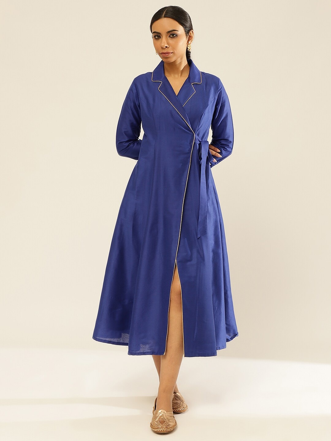 

Abhishti Lapel Collar Tie-Ups Wrap Midi Dress, Blue
