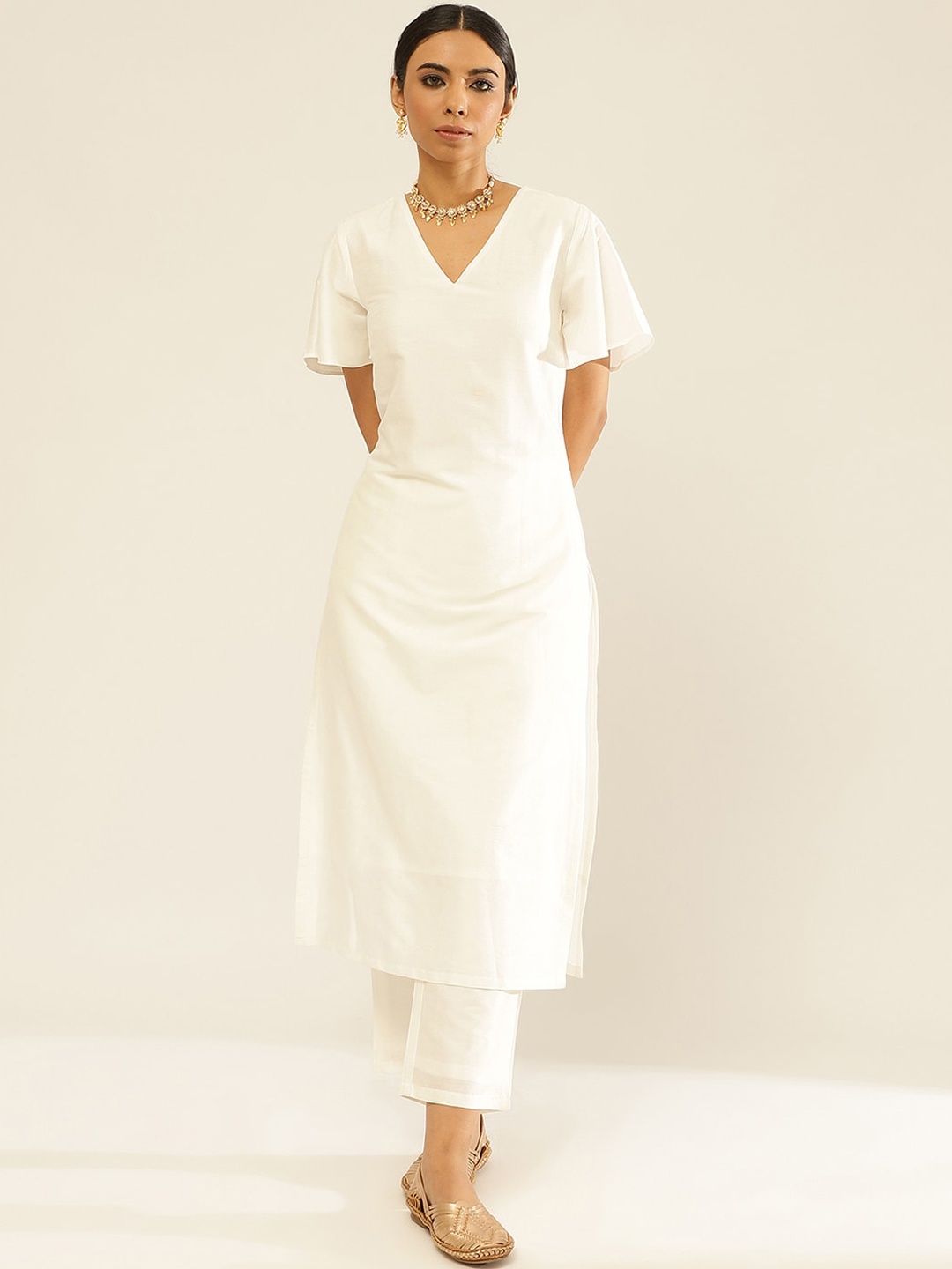 

Abhishti V-Neck Flared Sleeves Regular Kurta With Trousers, White