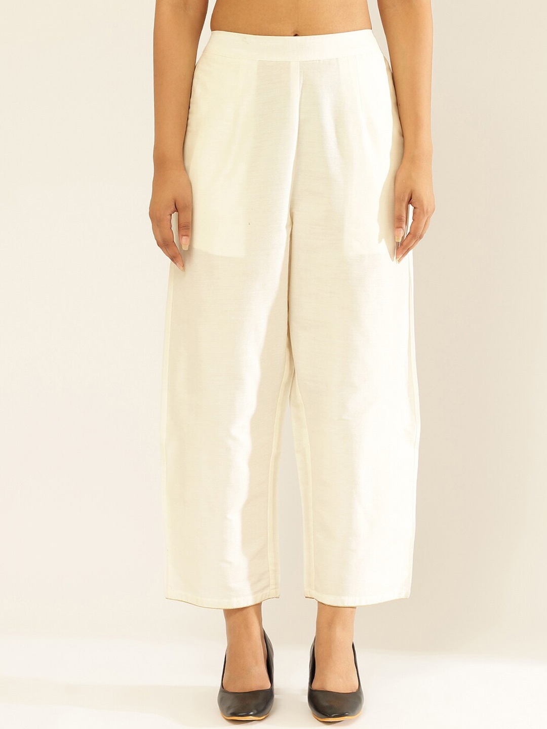 

Abhishti Women Mid Rise Parallel Trousers, White