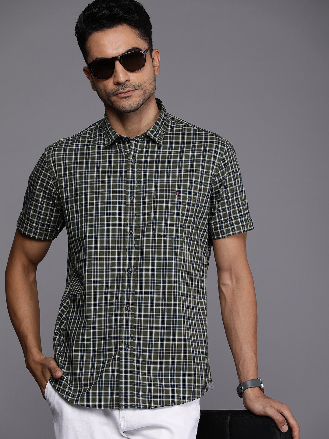 

Louis Philippe Jeans Slim Fit Tartan Checks Opaque Pure Cotton Casual Shirt, Olive