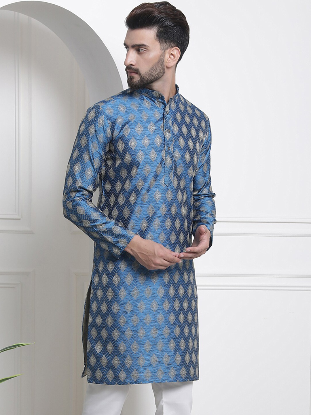 

SOJANYA Ethnic Motifs Woven Design Jacquard Regular Kurta, Blue
