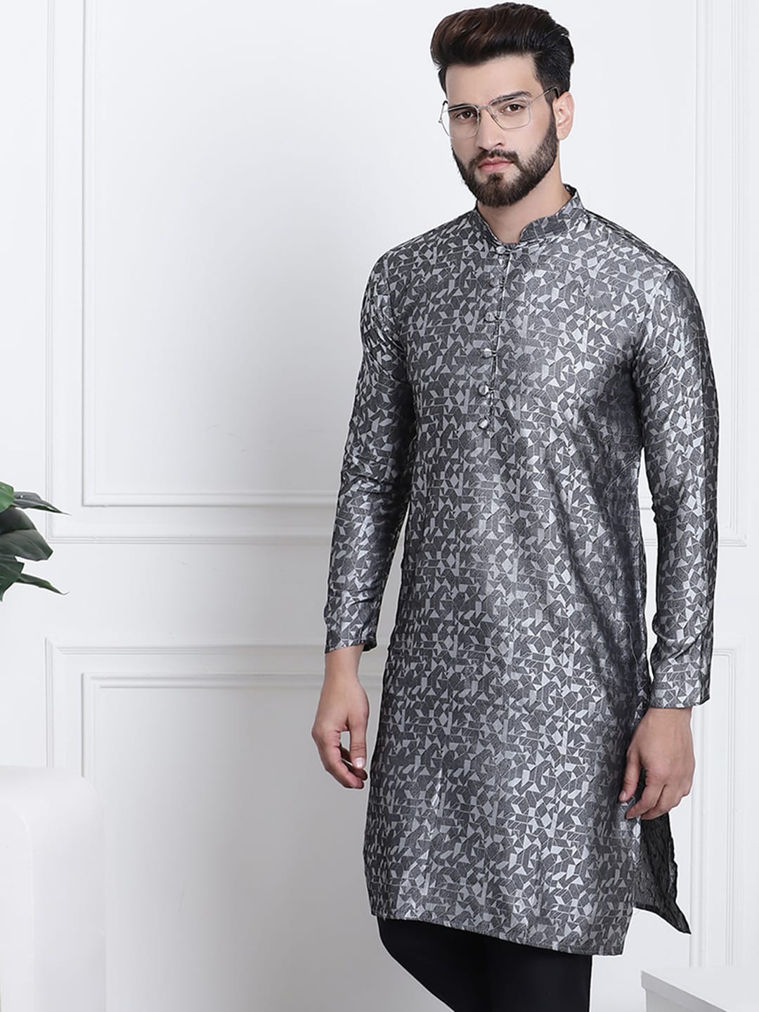 

SOJANYA Ethnic Motifs Woven Design Regular Kurta, Grey