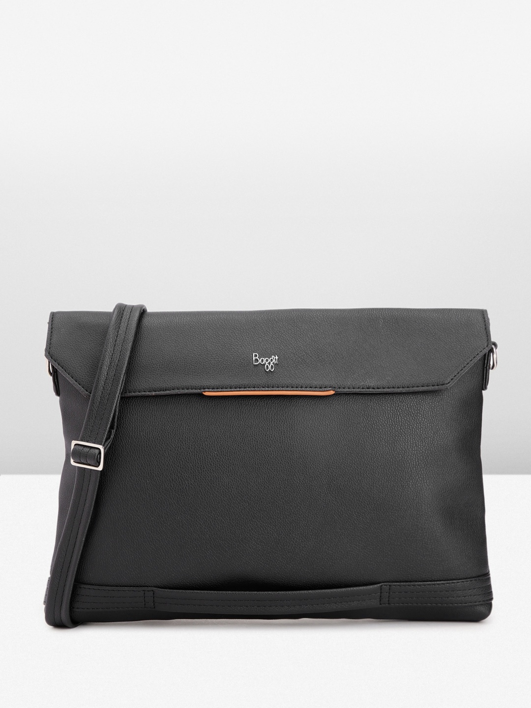 

Baggit Men Solid Laptop Bag, Black