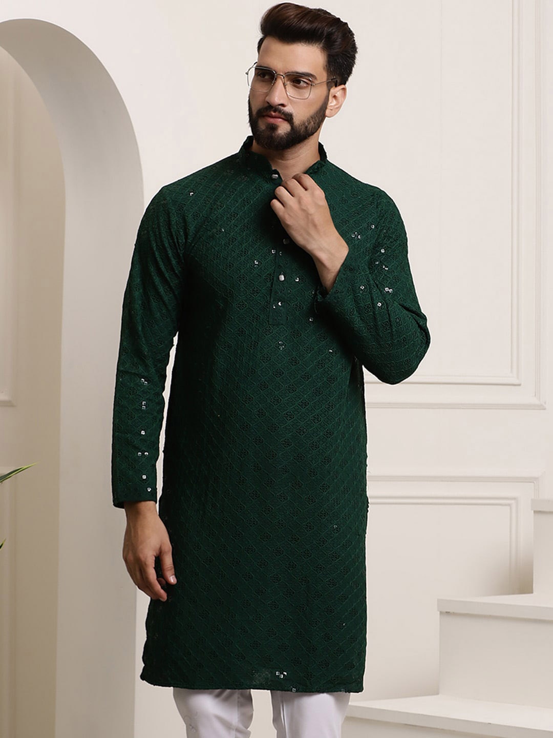 

SOJANYA Mandarin Collar Sequins Embellished Pure Cotton Straight Kurta, Green