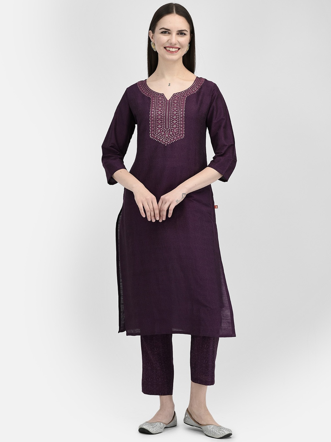 

Span Yoke Design Sequin Thread Work Kurta, Purple