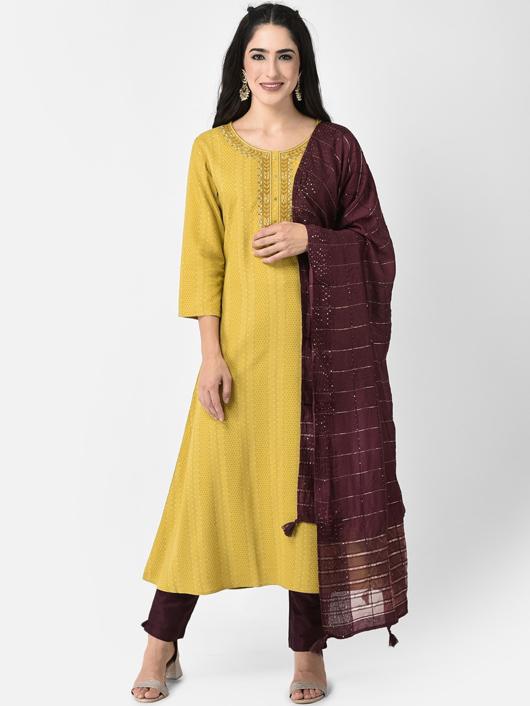 

Span Embroidered Round Neck A-Line Kurta, Yellow