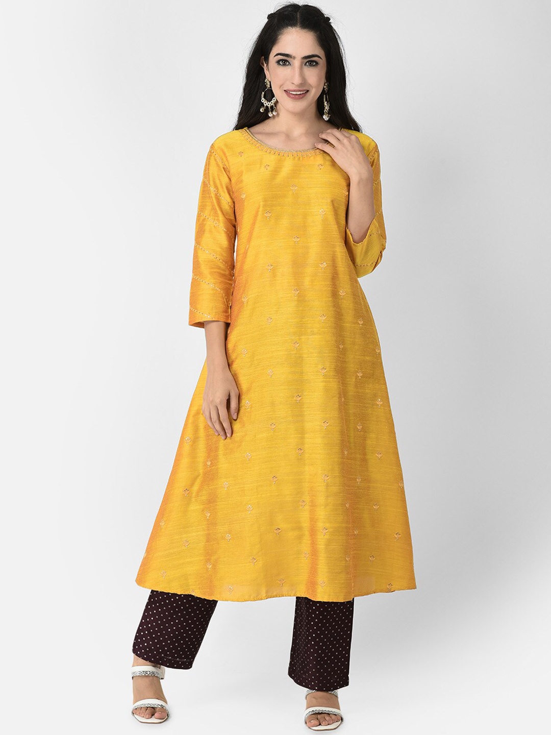 

Span Ethnic Motifs Embroidered Round Neck Sequinned A-Line Kurta, Yellow