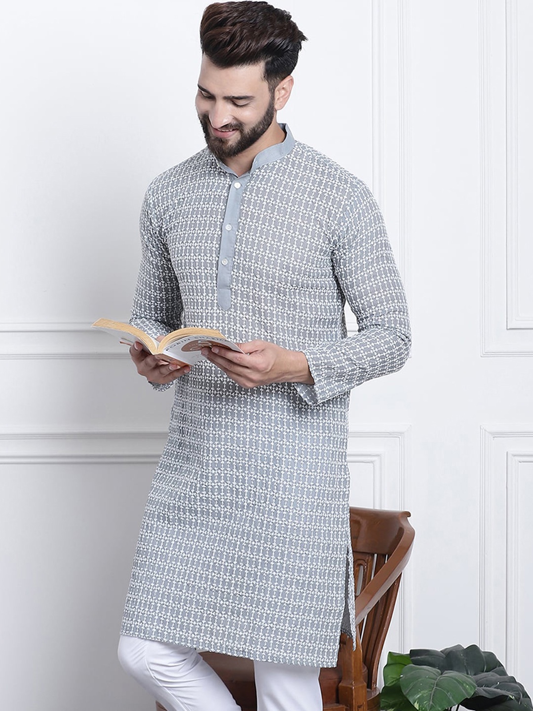 SOJANYA Ethnic Motifs Embroidered Pure Cotton Kurta, Grey