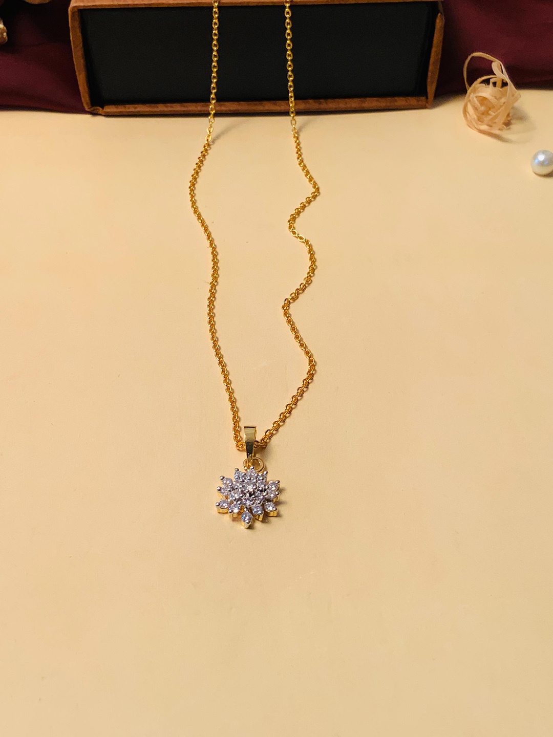 

ABDESIGNS Brass Gold-Plated Chain