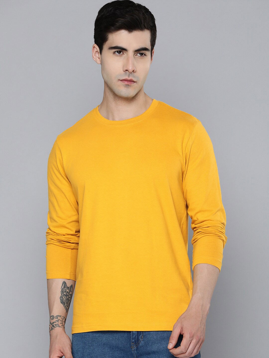 

Mast & Harbour Yellow Round Neck Long Sleeve Cotton T-shirt