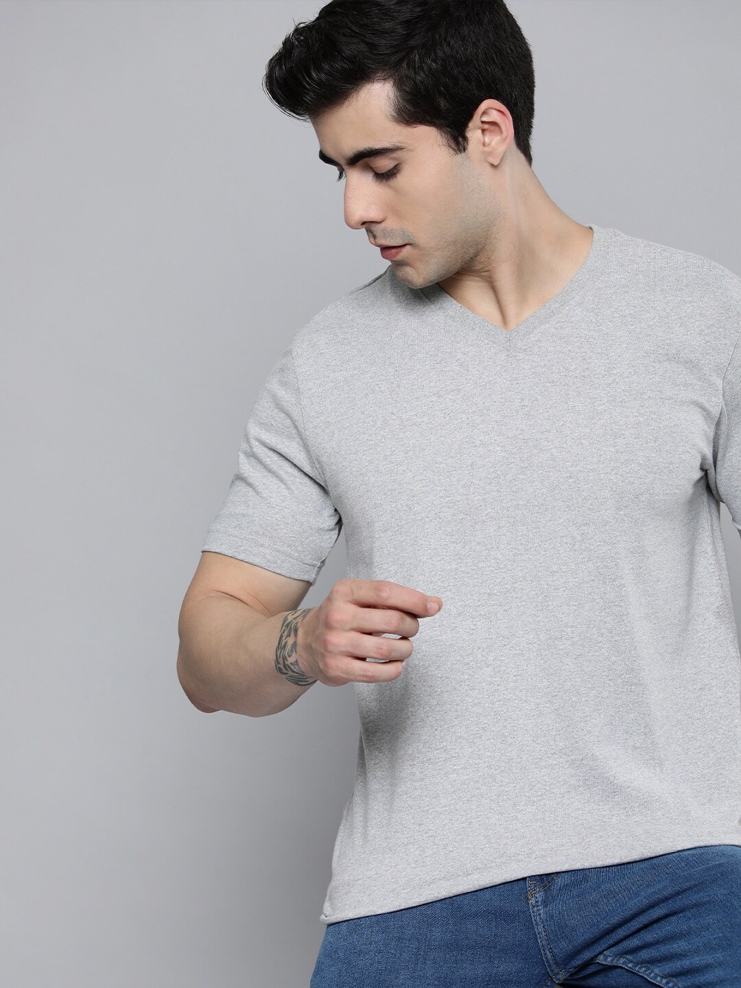 

Mast & Harbour Grey V-Neck Short Sleeves T-shirt, Grey melange