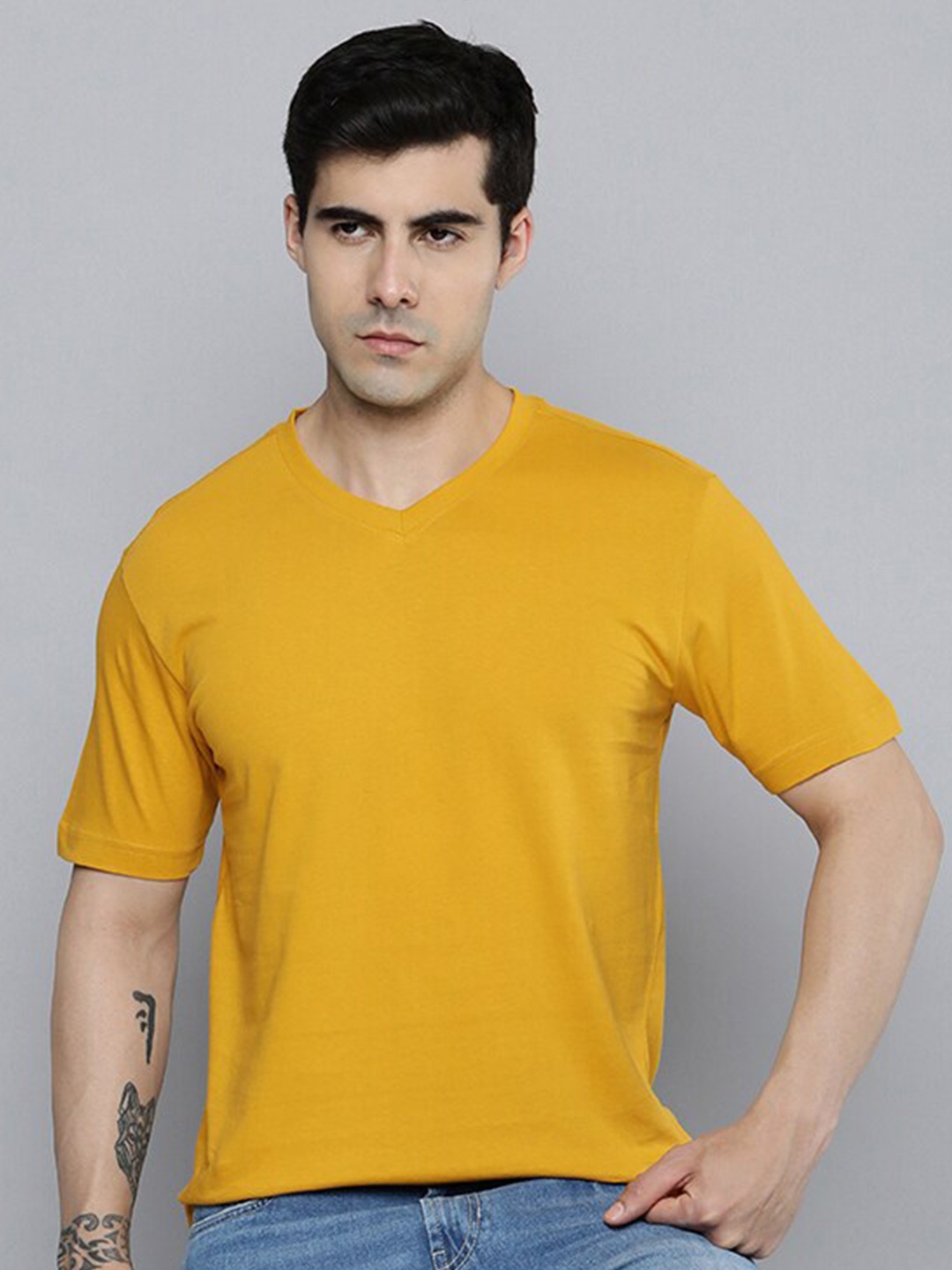 

Mast & Harbour Yellow V-Neck Regular Fit Cotton T-shirt