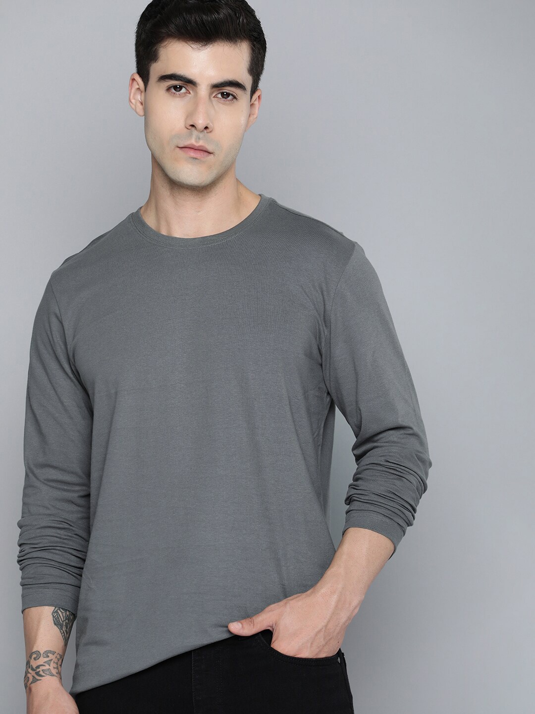 

Mast & Harbour Grey Round Neck Cotton Regular T-shirt