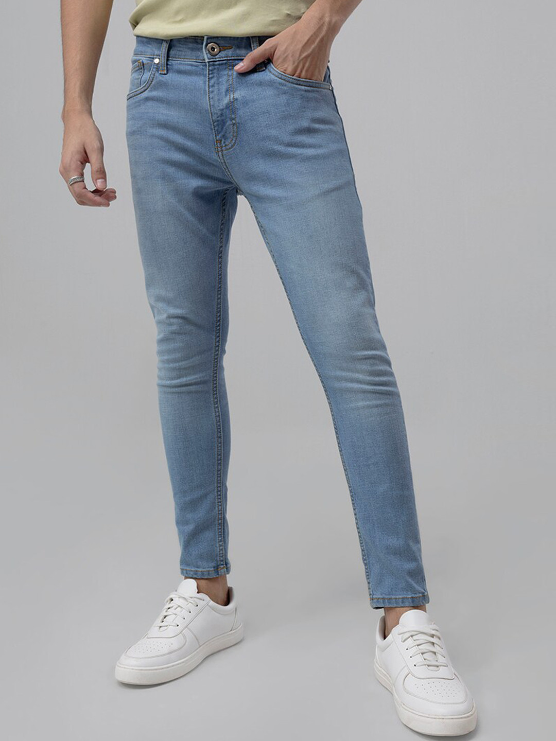 

Snitch Men Blue Skinny Fit Light Fade Stretchable Cotton Jeans