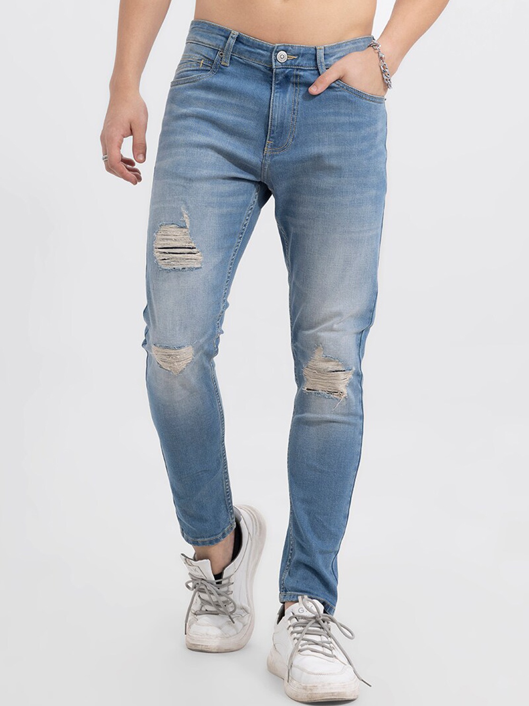 

Snitch Men Blue Skinny Fit Highly Distressed Light Fade Jeans