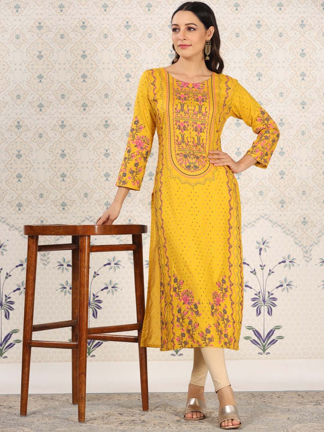 

Ode by House of Pataudi Yellow Ethnic Motifs Printed Kurta