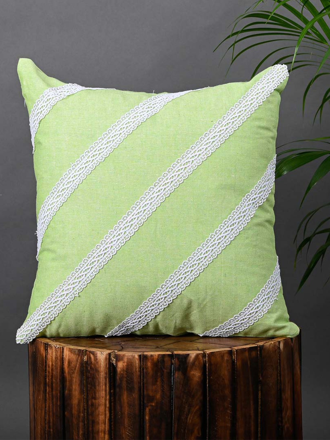 

OUSSUM Green & White Striped Diagonal Lace Cotton Square Cushion Cover