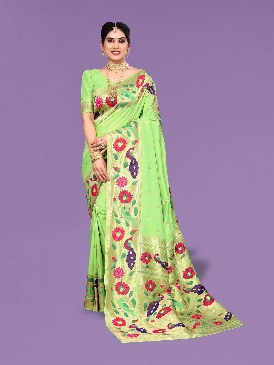 

Ekta Textiles Ethnic Motif Woven Design Zari Pure Silk Banarasi Saree, Green