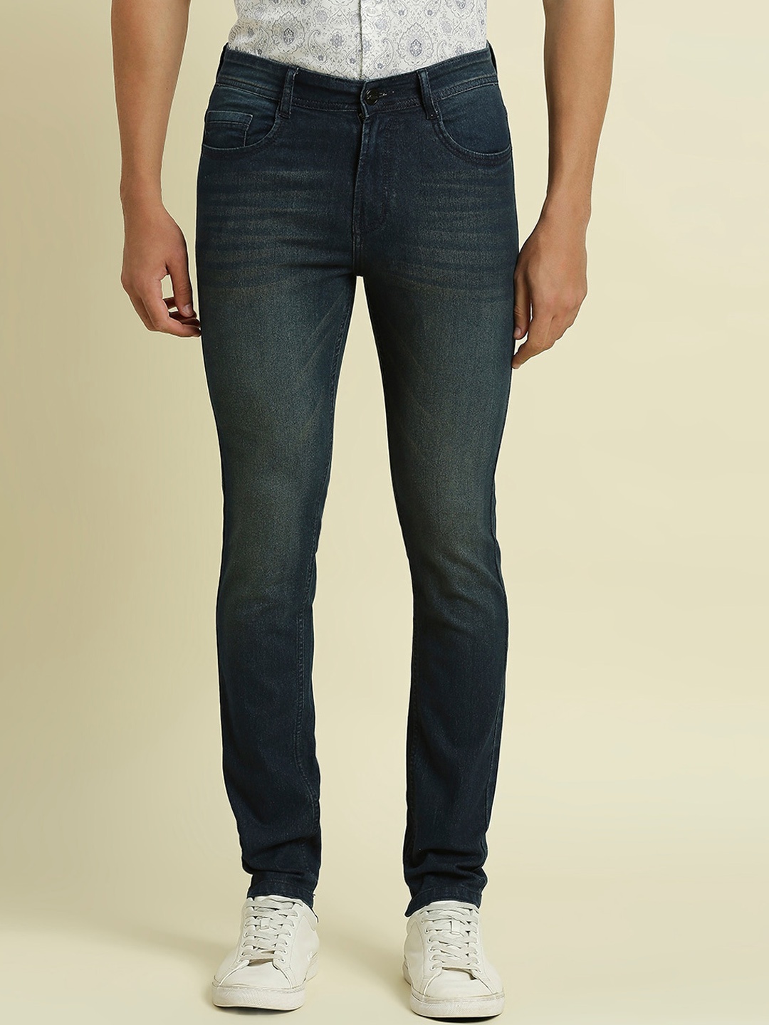 

HJ HASASI Men Blue Slim Fit Light Fade Stretchable Jeans