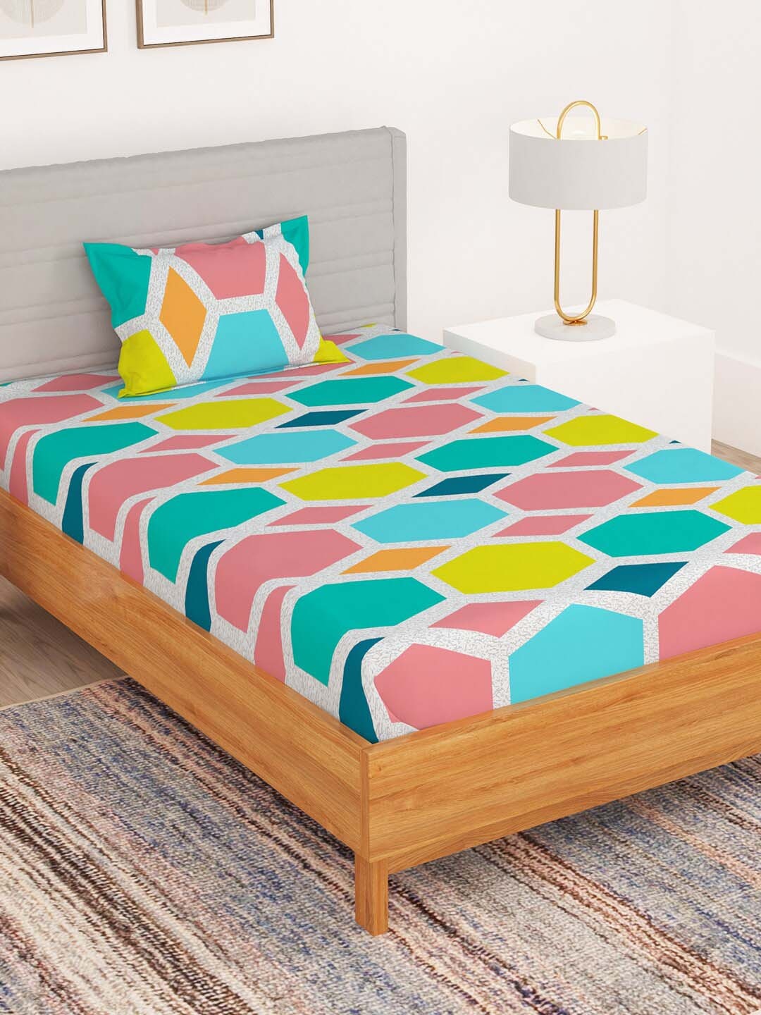 

Bedspun Pink & Blue Printed Microfiber 180 TC Single Bedsheet With 1 Pillow Cover