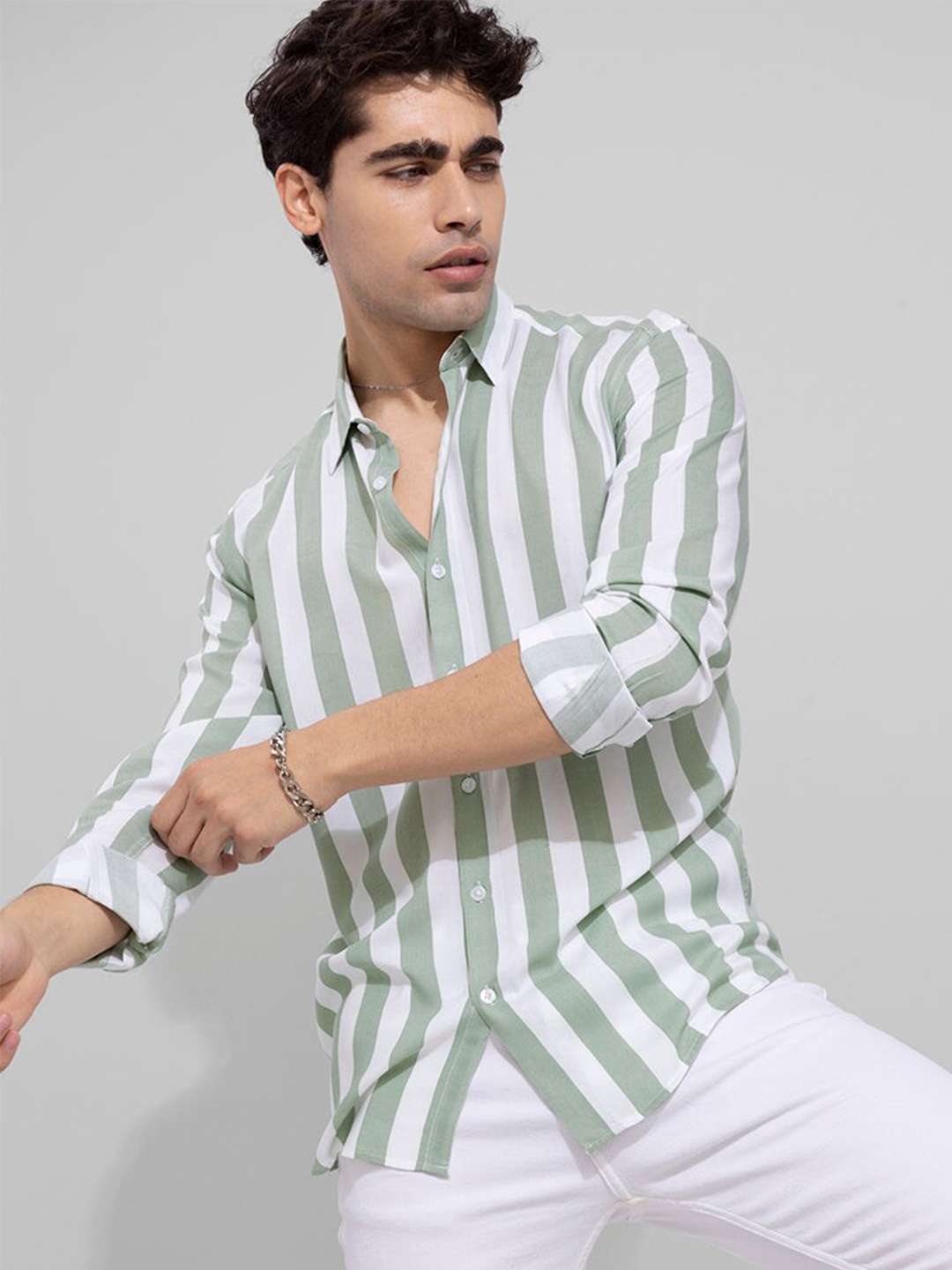 

Snitch Green Vertical Striped Classic Slim Fit Opaque Casual Shirt
