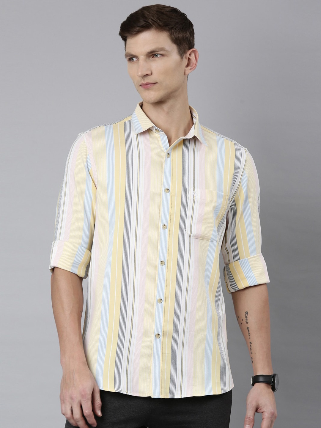 

Chennis Classic Slim Fit Striped Opaque Casual Shirt, Yellow