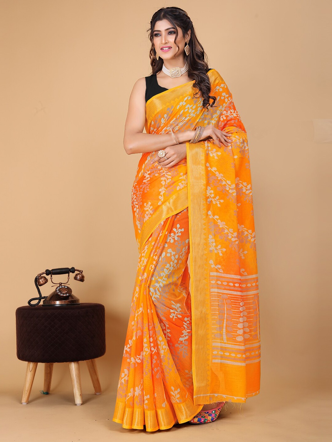 

KALINI Floral Printed Zari Saree, Yellow
