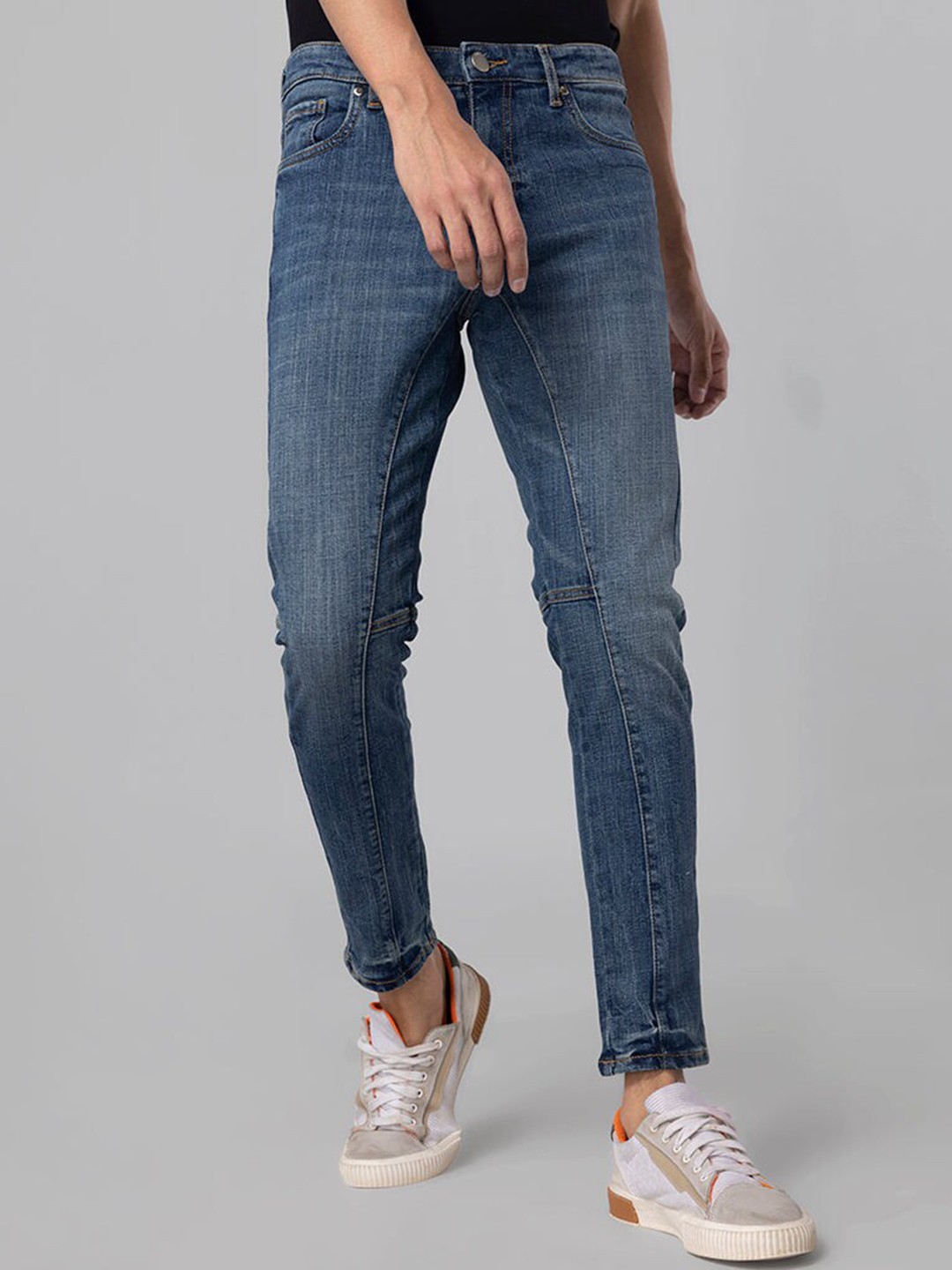 

Snitch Men Blue Skinny Fit Light Fade Clean Look Cotton Jeans