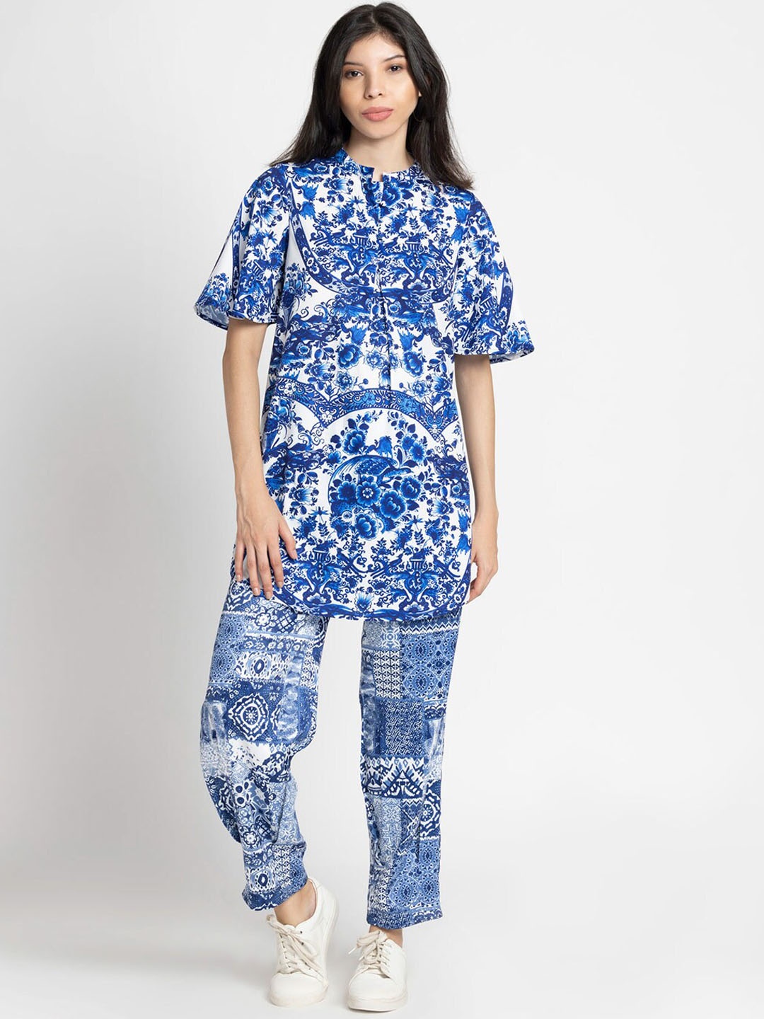 

SHAYE Tribal Printed Mandarin Collar Tunic with Trousers, Blue