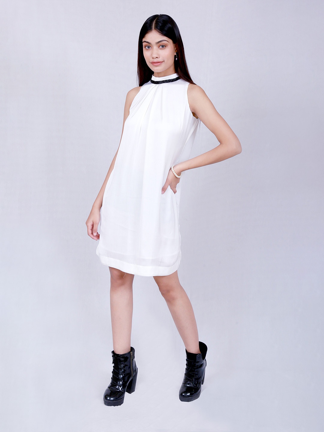 

Justin Whyte Embellished Choker Neck Gathered A-Line Dress, White