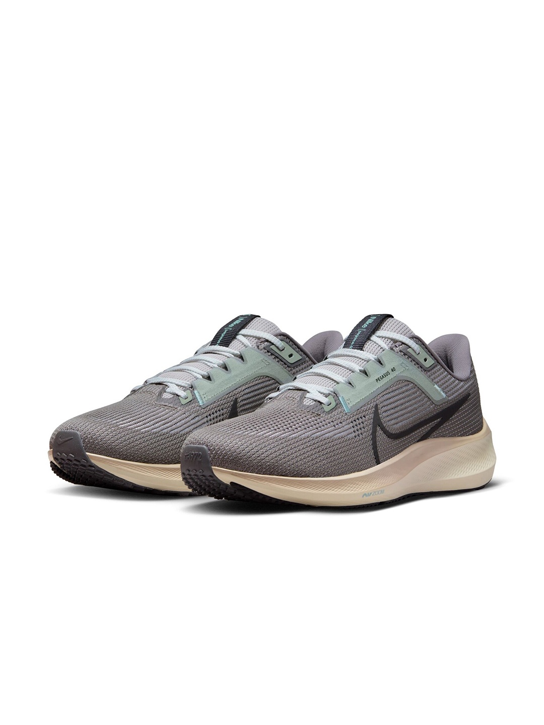 

Nike Men Zoom PEGASUS 40 PRM Road Running Shoes, Grey
