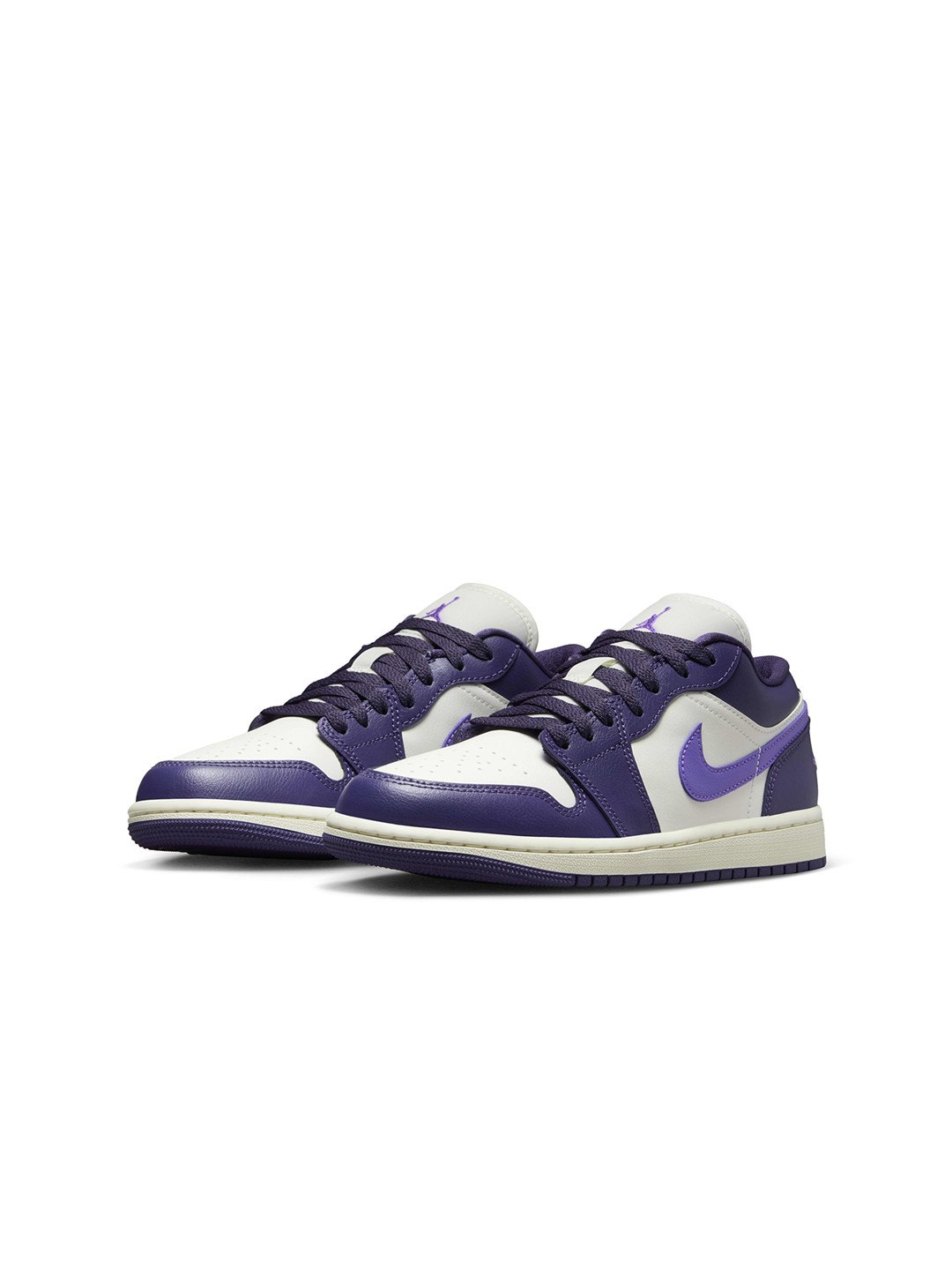 

Nike Women Air Jordan 1 Low Sneakers, White