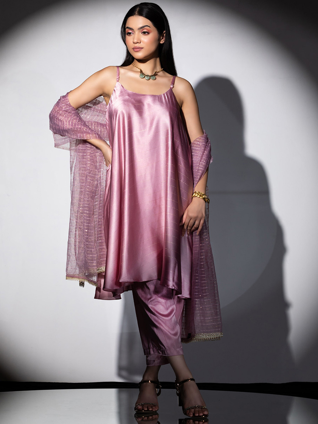 

Swtantra Striped Shoulder Straps A-Line Kurta & Trousers With Dupatta, Pink