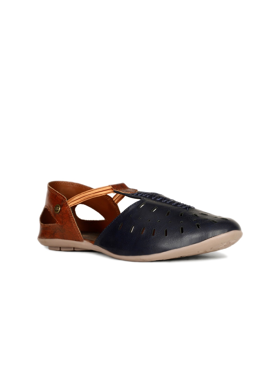 

Bata Colourblocked Laser Cuts Ballerinas, Navy blue