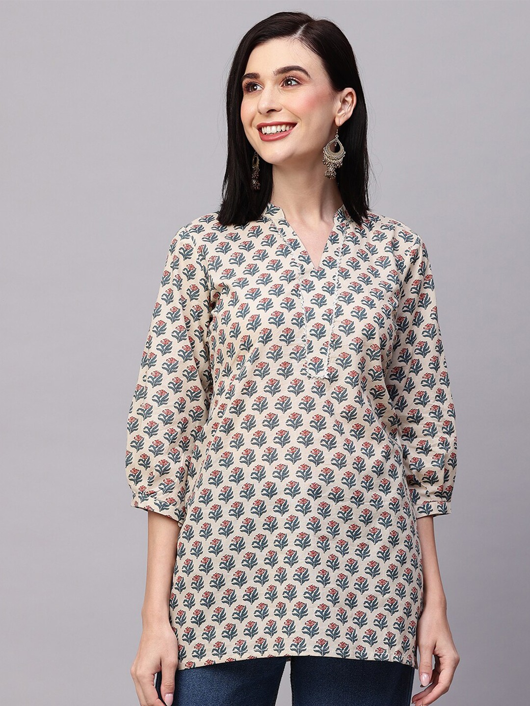 

HERE&NOW Cream Ethnic Motifs Printed Mandarin Collar Kurti