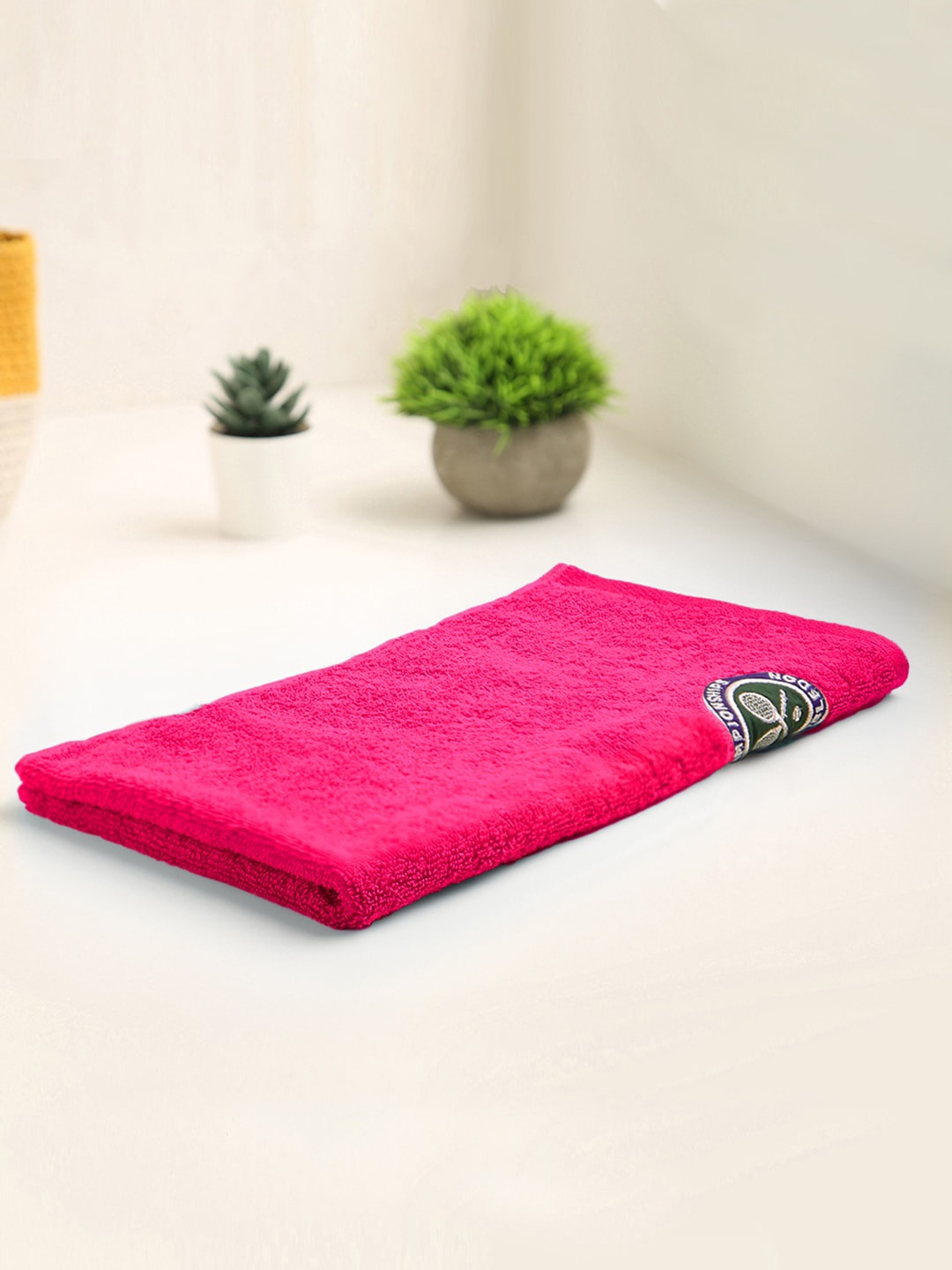 

SPACES Wimbledon Fuchsia 520 GSM Pure Cotton Hand Towels